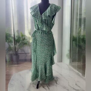 NWOT Wrap around dress size XL